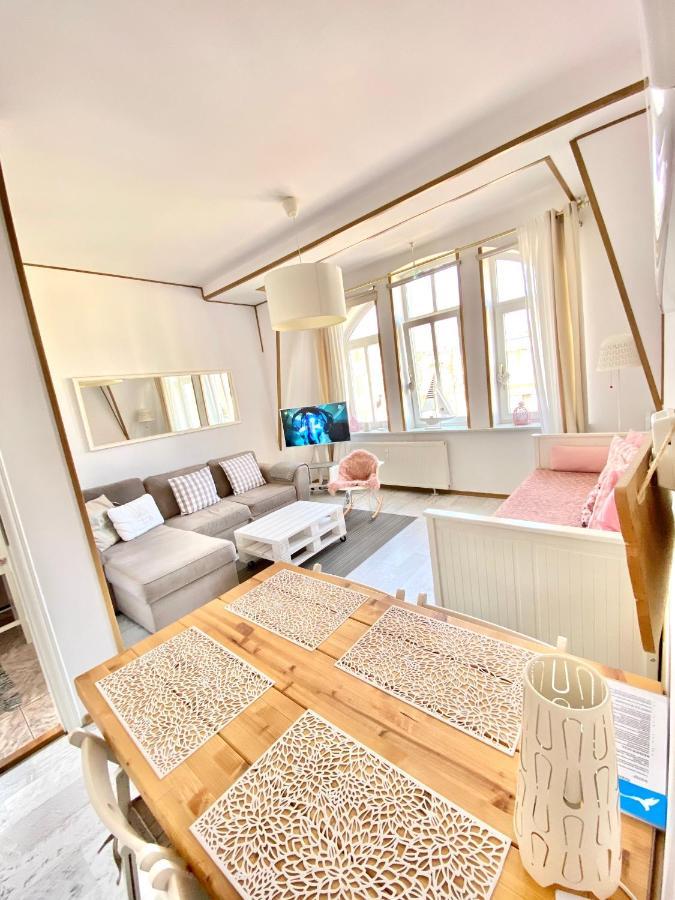 Apartamenty Kocham Morze Swinoujscie Ngoại thất bức ảnh